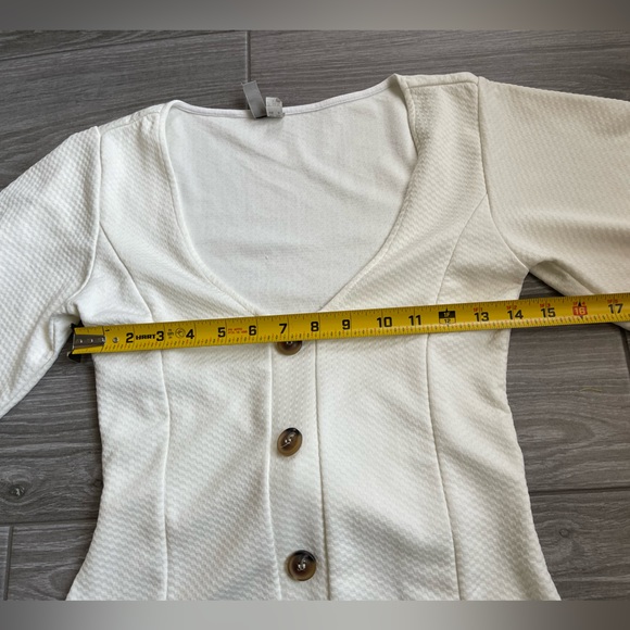 Asos White Feminine Dress with Cute Brown Button Details through front, Size 4•• - Picture 9 of 10
